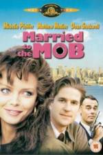 Watch Married to the Mob Movie2k